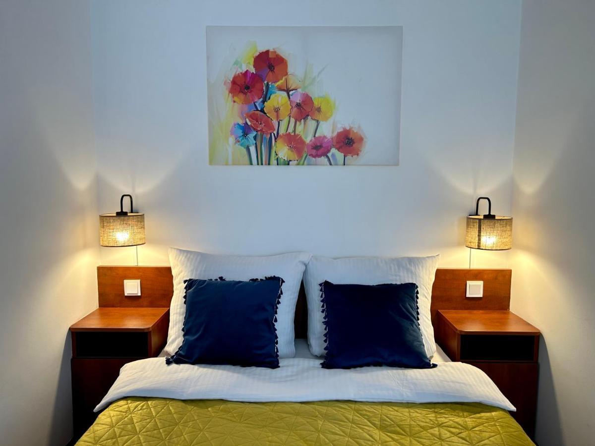 Mala Italia Apartments Wrocław Eksteriør billede