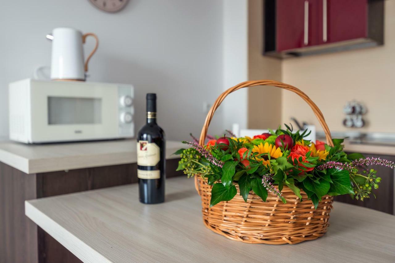 Mala Italia Apartments Wrocław Eksteriør billede